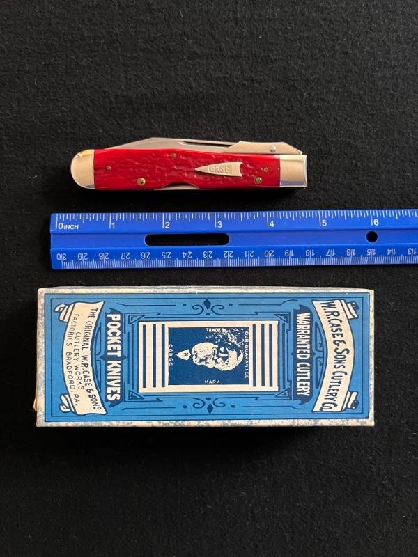 WR Case and Sons Banana Jigged Deep Red Roger’s Bone Cheetah Swing Guard Arrowhead Shield 1/91 WR Case and Sons Banana Jigged Deep Red Roger’s Bone Cheetah Swing Guard Arrowhead Shield 1/91