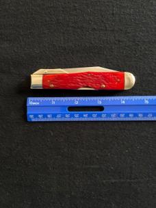 WR Case and Sons Banana Jigged Deep Red Roger’s Bone Cheetah Swing Guard Arrowhead Shield 1/91