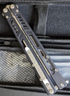 Maxace Knives - Banshee III , Balisong Knife , Black G-10 Scales , W / Trainer Blade