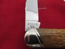 Winchester 1995 Honey Bone 3 Blade Sowbelly Pattern 39049