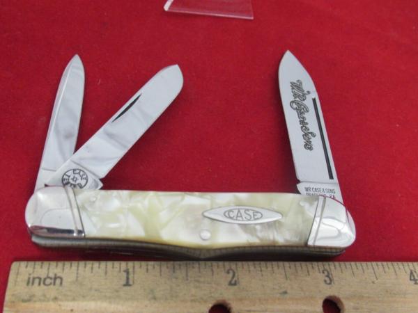 W.R. Case & Sons Classic 1992 3 Back Spring Cracked Ice Pattern # 73109X