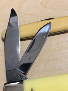 1986 Case 3299 1/2 Yellow Case Jack