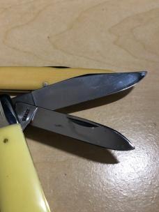 1986 Case 3299 1/2 Yellow Case Jack