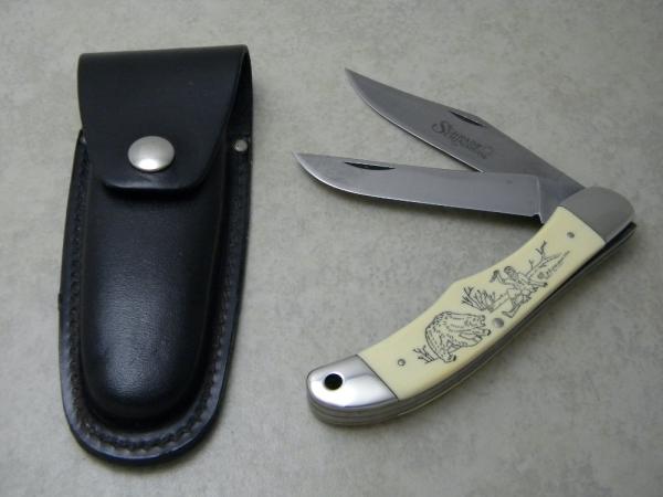 Schrade USA SC508 Bear Hunter Scrimshaw Folding Hunter Knife & Pouch c.1979