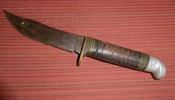 Camillus #1008 Fixed Blade Knife With Leather stacked Handles Vintage