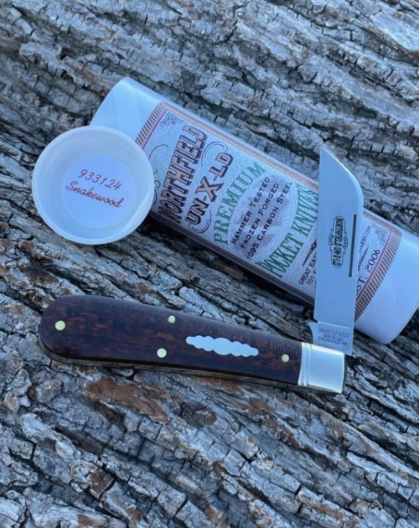 GEC NORTHFIELD ** 933124 SNAKEWOOD RAMS FOOT GEC NORTHFIELD ** 933124 SNAKEWOOD RAMS FOOT