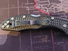 Spyderco Delica(Black, VG10)