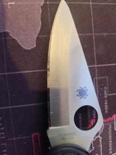 Spyderco Delica(Black, VG10)