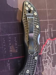 Spyderco Delica(Black, VG10)