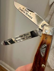 2004 Case XX Vintage Bone Trapper-The 1st Annual Shepherd Hills Club Knife w/Scrolls & Ser#. Beauty!