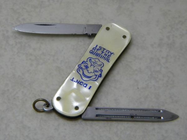 Unbranded "I Stay at the Quirinal" Advertising Lobster Knife Unbranded "I Stay at the Quirinal" Advertising Lobster Knife