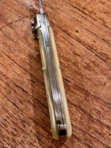 Rare HUBERTUS 10CM MOP Scales New