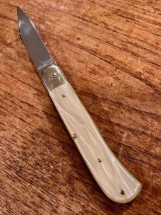 Rare HUBERTUS 10CM MOP Scales New
