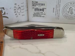 31960 Dark Red Folding Hunter