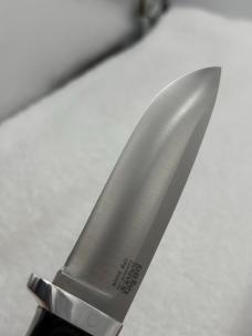 Bark River Classic Drop Point Hunter Black Linen Micarta Handles New In Box Made In USA 