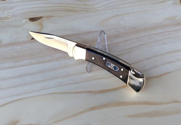 Buck 112 Ranger - Buck Medallion - African Ebony Handle S30V Blade - New