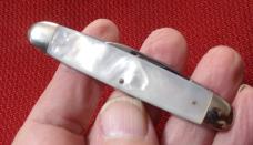  VINTAGE H. BOKER & CO. SOLINGEN 1919-1932 EQUALEND ETCHED KING CUTTER ON BLADE ENGRAVED PEARL 