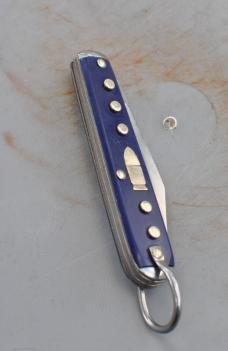 Long Ranger By Camco 60th Anniv. Blue Celluloid Mint Bail 3 1/2" Closed Mirror Polish 2 Blades