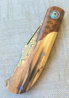 Johan Ellis Igwe.Lanny..4",Karilian Scales & Snakewood Bolsters...G10 and titanium frame...Damacore 