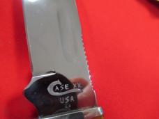 Two Case XX 1998 Red Bone Fixed Blades One Is Pattern # 678-3 1/2  the other one 647-5