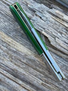 GEC TIDIOUTE ** 153124 TRACTOR GREEN SAWCUT BONE TC BARLOW