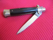 Vintage 1960's Italian Button Open Button Close Stiletto Switchblade Knife