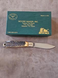 Moore Maker. Stag Lockback 