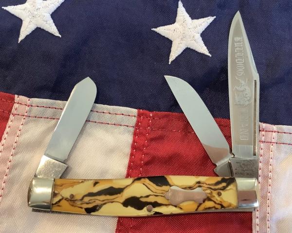 1993 Bulldog Brand Stockman Knife w/ Dark to Light Brown Swirl Handles -NOS and nice! 1993 Bulldog Brand Stockman Knife w/ Dark to Light Brown Swirl Handles -NOS and nice!
