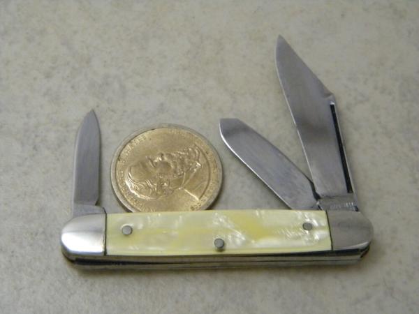 Imperial Prov. RI Cracked Ice Mini Stockman Knife Imperial Prov. RI Cracked Ice Mini Stockman Knife