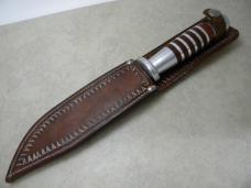 Vintage Unbranded Fixed Blade Sheath Knife 