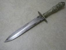 Vintage IXL George Wolstenholms Celebrated Cutlery Fixed Blade Knife 