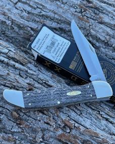 CASE XX ** SMOOTH BLACK CURLY OAK WOOD 2025 FOLDING HUNTER