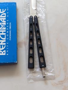 Benchmade 239B Balisong Pacific cutlery corp w/original box 