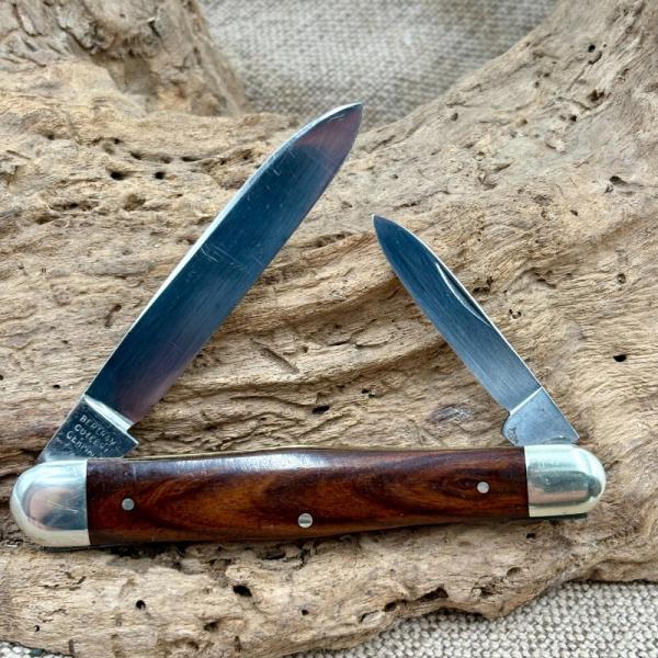 VINTAGE HEN & ROOSTER COKE BOTTLE 2 BLADE FOLDING TRADITIONAL POCKET KNIFE (131) VINTAGE HEN & ROOSTER COKE BOTTLE 2 BLADE FOLDING TRADITIONAL POCKET KNIFE (131)