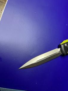 Microtech Ultratech D/E OTF Automatic Knife Black and Yellow (3.4" Stonewash)