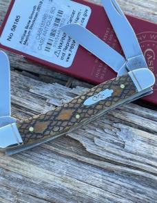CASE XX ** SFO MAGICIAN'S ANTIQUE RATTLESNAKE BARBED WIRE 2024 BONE MEDIUM STOCKMAN
