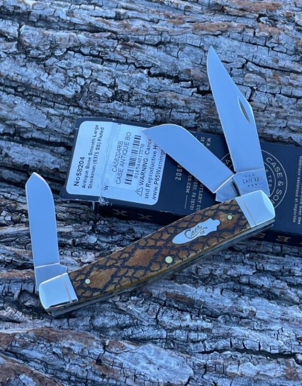 CASE XX ** SFO MAGICIAN'S ANTIQUE RATTLESNAKE BARBED WIRE 2024 BONE LARGE STOCKMAN CASE XX ** SFO MAGICIAN'S ANTIQUE RATTLESNAKE BARBED WIRE 2024 BONE LARGE STOCKMAN