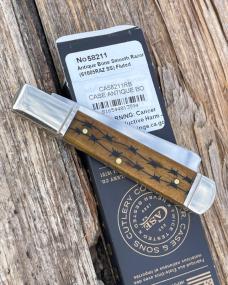 CASE XX ** SFO MAGICIAN'S ANTIQUE RATTLESNAKE BARBED WIRE 2024 BONE RAZOR