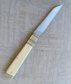 K'roo Fancy Jack in Ivory Paper..Black Diamond shield and liners...Ringed Fancy bolsters and caps 