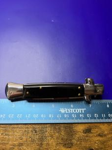 AKC Switch Blade Pocket Knife
