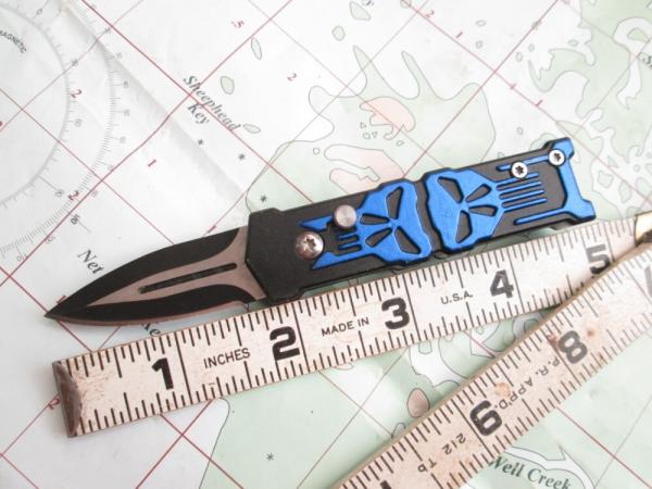 SKULL Automatic Switch Blade Knife w/ Pocket Clip