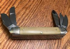 10 BLADE YES 10 .STOCKMAN FRANK BUSTER CELEBRATED CUTLERY