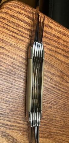 10 BLADE YES 10 .STOCKMAN FRANK BUSTER CELEBRATED CUTLERY