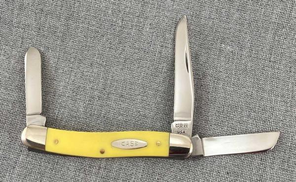 WR Case & Sons – 7 dot 1983 – 3 blade Stockman pattern 3318 SHSP – Yellow Composition handles WR Case & Sons – 7 dot 1983 – 3 blade Stockman pattern 3318 SHSP – Yellow Composition handles
