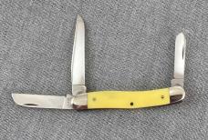 WR Case & Sons – 7 dot 1983 – 3 blade Stockman pattern 3318 SHSP – Yellow Composition handles