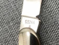 WR Case & Sons – 1 dot 1979 – 2 Blade Serpentine w/ Bail 03244R – Yellow Composite