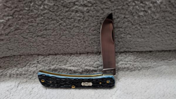 Case XX Sod Buster Jr Pocket Worn Mediterranean Blue Case XX Sod Buster Jr Pocket Worn Mediterranean Blue
