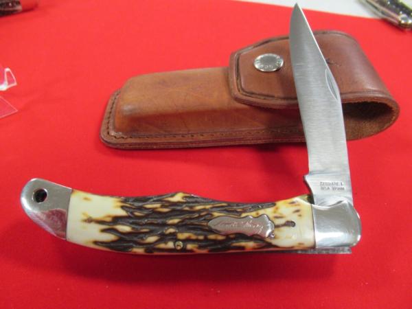 Schrade Uncle Henry Single Blade Liner Lock Staglon Handle Model 127UH Schrade Uncle Henry Single Blade Liner Lock Staglon Handle Model 127UH