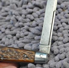 Miller Bros. Meriden CT Moose Pattern Equal End 4 1/4" Closed Jigged Bone Loud Snap Both Blades 