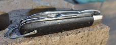 TL 29 Kutmaster Utica NY War Years Brass And Steel liners, Bolsters, Bail  And Liner Lock 4" Closed